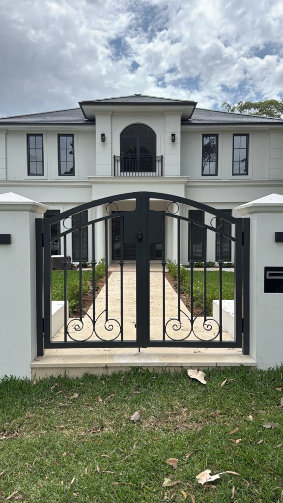 Aluminium Slat Fencing
