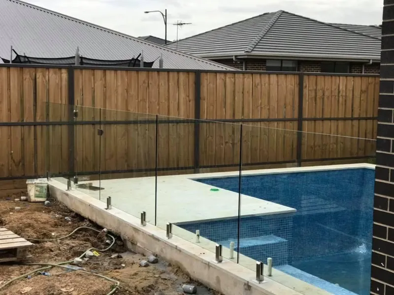 Frameless Glass Fencing